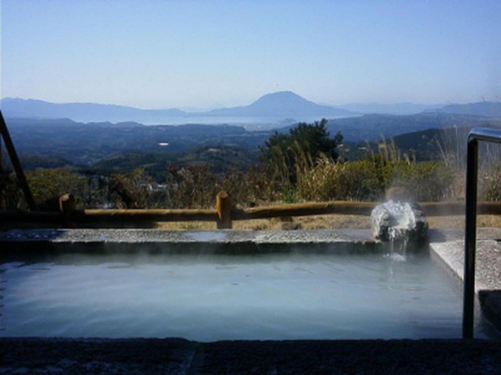 Kirishima Onsen Ryokojin Sanso Hotel Екстериор снимка