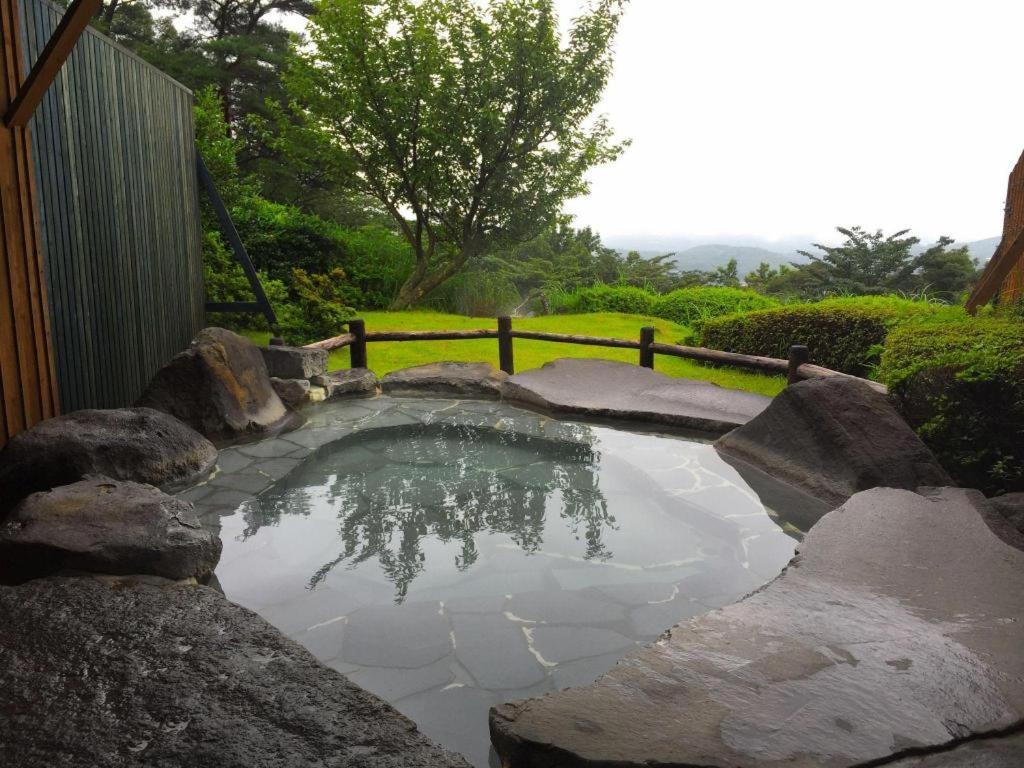 Kirishima Onsen Ryokojin Sanso Hotel Екстериор снимка